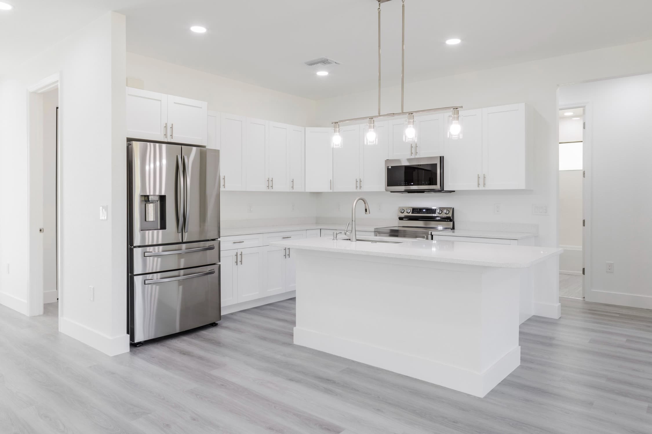Fort Myers 615 Addison St – 013